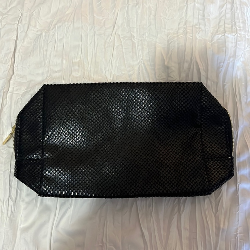 ‼️FINAL SALE‼️ NWOT makeup bag